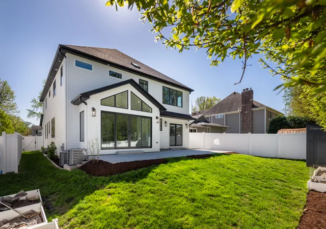 2nd image of 1321 N Webster St, Naperville, IL 60563 | MLS# 12738723