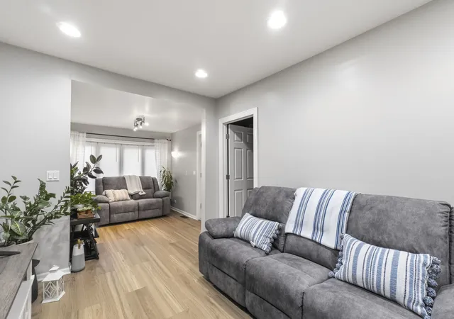 Photo 3 of Single family home for sale at 7709 W Addison St, Chicago, IL 60634 | MLS# 12738739 | Listing updated on 2026-08-29
