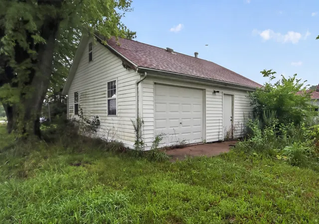 3rd image of 22305 N Blue Ridge Rd, Chillicothe, IL 61523 | MLS# 12738747