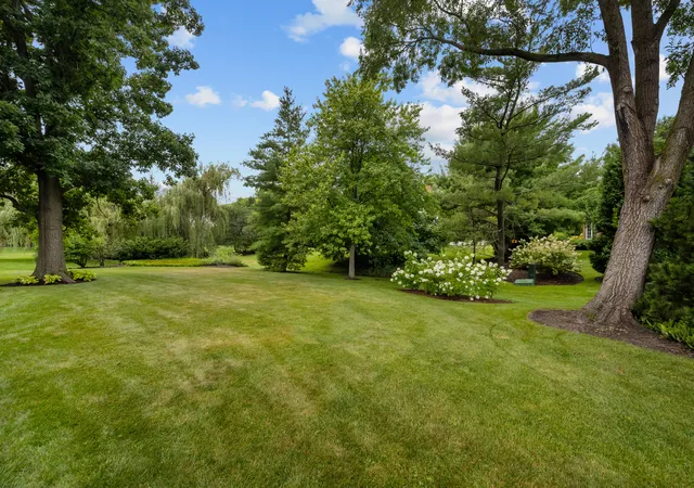 38th image of 130 W Blackthorn Ln, Lake Forest, IL 60045 | MLS# 12738773