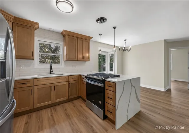 image of 355 Hilltop Dr, North Aurora, IL 60542 | MLS# 12738835
