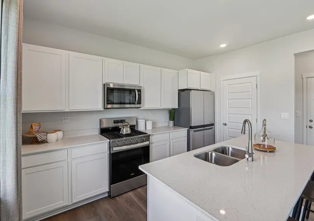 Photo 3 of Single family home for sale at 6717 Applegate Dr, Plainfield, IL 60586 | MLS# 12738852 | Listing updated on 2026-10-09
