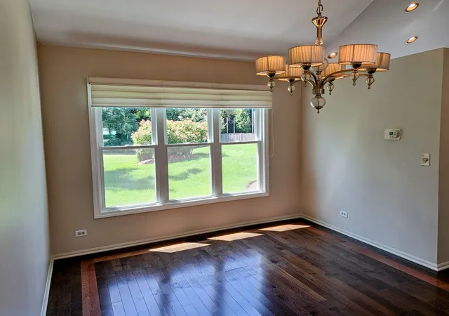 Photo 3 of Townhouse for sale at 23 Willow Pkwy, Buffalo Grove, IL 60089 | MLS# 12738876 | Listing updated on 2026-09-04