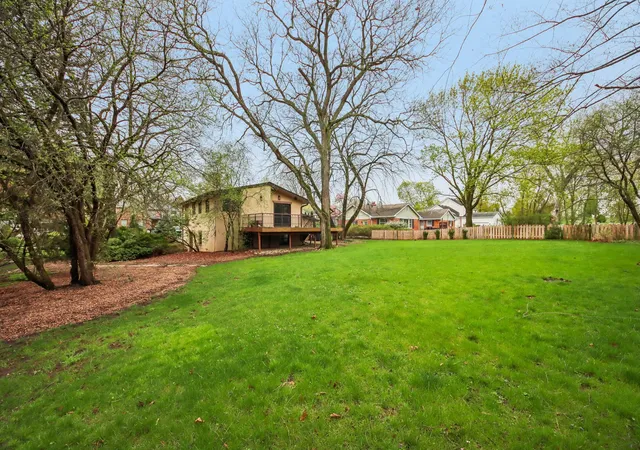 26th image of 236 Monument Ave, Barrington, IL 60010 | MLS# 12738885