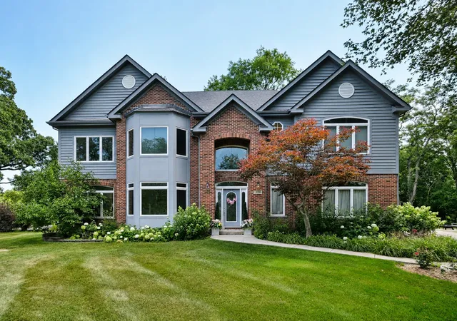 1st image of 383 Country Oak Ln, Inverness, IL 60067 | MLS# 12738909