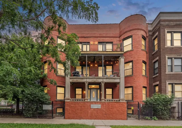 Photo 1 of Condo for sale at 4615 S Michigan Ave #2N, Chicago, IL 60653 | MLS# 12738910 | Listing updated on 2026-08-26