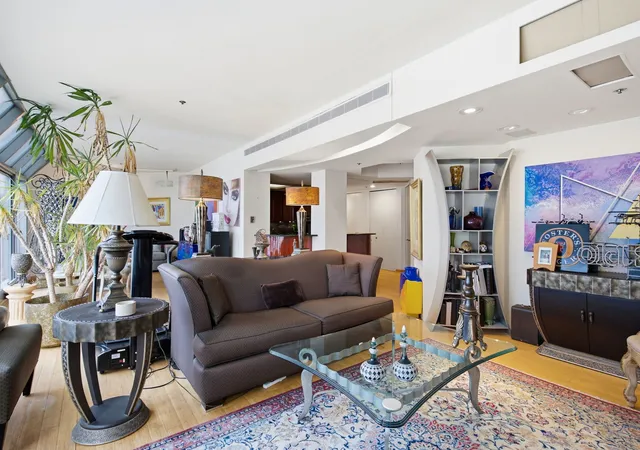 Photo 3 of Condo for sale at 950 N Michigan Ave #4704, Chicago, IL 60611 | MLS# 12738944 | Listing updated on 2026-08-26