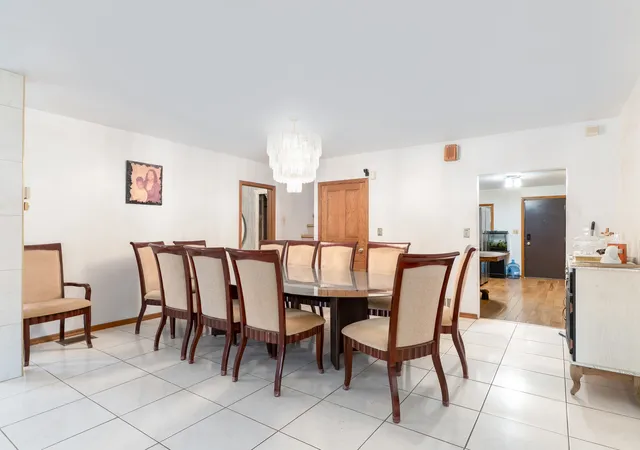 5th image of 519 S 7Th Ave, Maywood, IL 60153 | MLS# 12738951