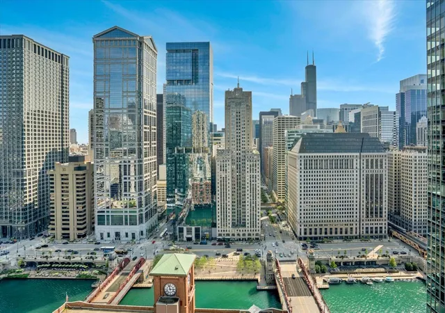 Photo 3 of Condo for sale at 345 N La Salle Dr #3604, Chicago, IL 60654 | MLS# 12738977 | Listing updated on 2026-09-02