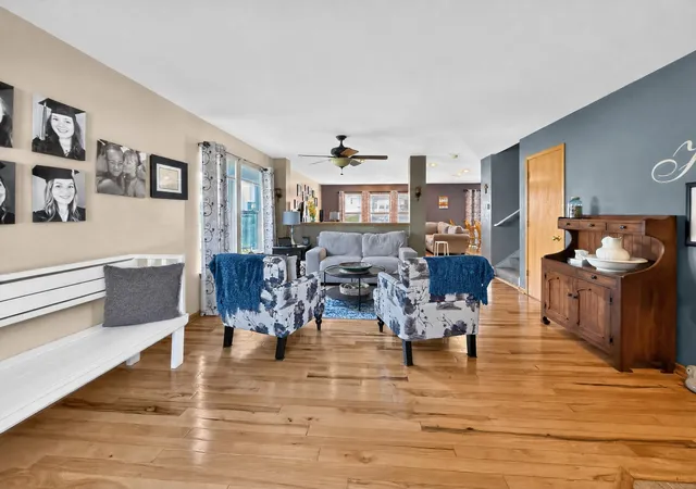 Photo 2 of Single family home for sale at 909 Walnut Dr, Kirkland, IL 60146 | MLS# 12739047 | Listing updated on 2026-09-08