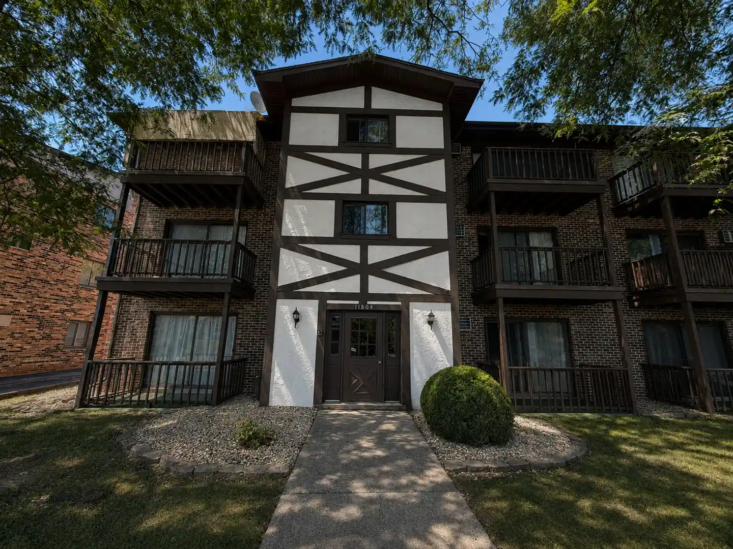 Listing Photo 1 - Condo for sale in 11804 S Komensky Ave located at 11804 S Komensky Ave, Alsip, IL 60803 - Unit #202