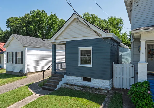 3rd image of 131 E 42Nd St, Covington, KY 41015 | MLS# 645035