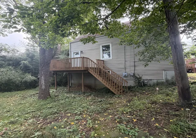 Photo 3 of Single family home for sale at 505 9th Avenue, Dayton, KY 41074 | MLS# 645119 | Listing updated on 2026-09-28