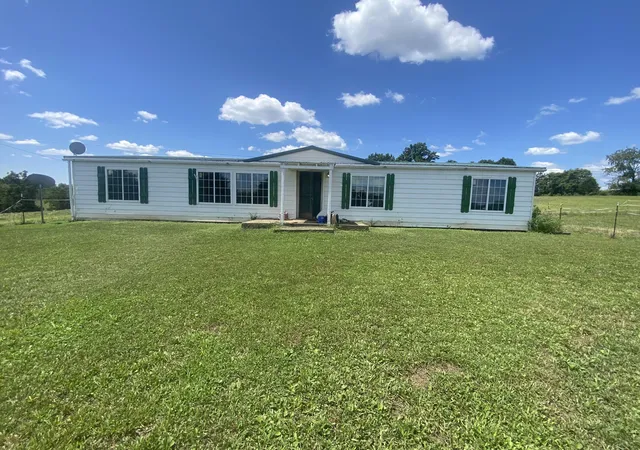 Photo 1 of Sale Pending at 2093 Renaker Berry Rd, Berry, KY 41003 | MLS# 645397 | Listing updated on 2026-09-25