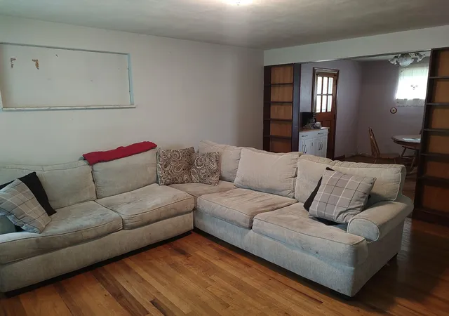 3rd image of 17 Sunset Dr, Alexandria, KY 41001 | MLS# 645689