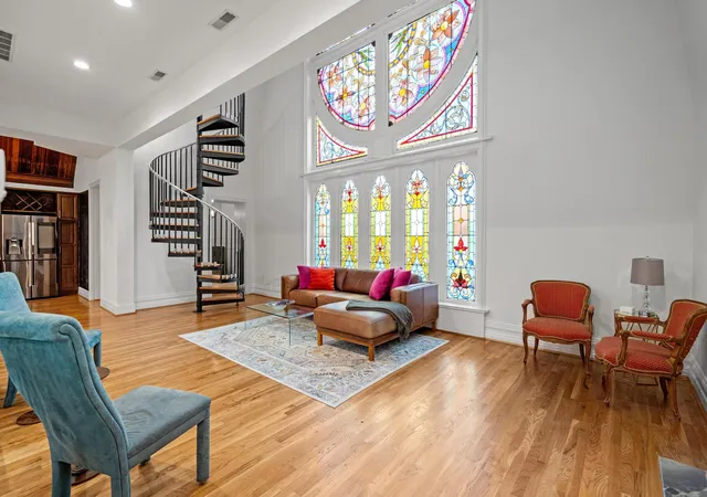Photo 1 of Single family home for sale at 320 Poplar St #A, Bellevue, KY 41073 | MLS# 645957 | Listing updated on 2026-08-31