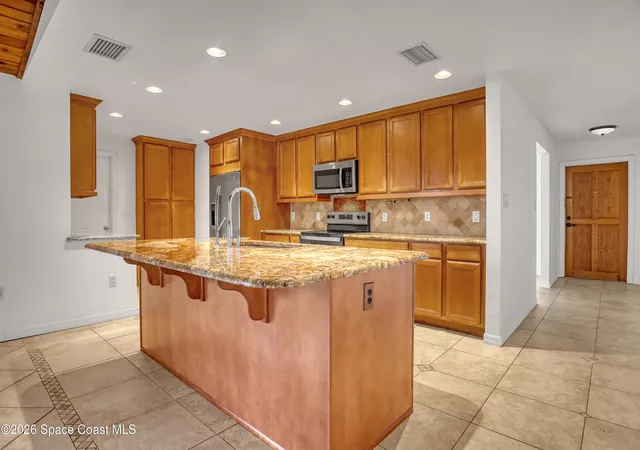 Photo 2 of Single family home for sale at 524 Aviation Ave Ne, Palm Bay, FL 32907 | MLS# 1083244 | Listing updated on 2026-09-18