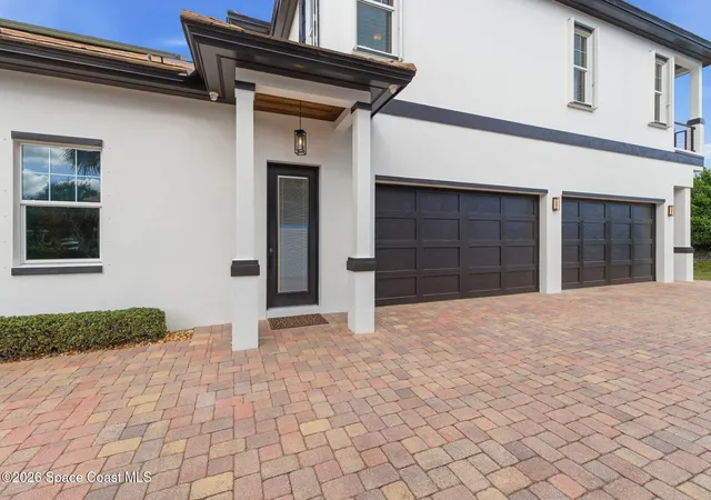Photo 4 of Single family home for sale at 7607 Kiawah Way, Melbourne Beach, FL 32951 | MLS# 1065538 | Listing updated on 2026-09-11