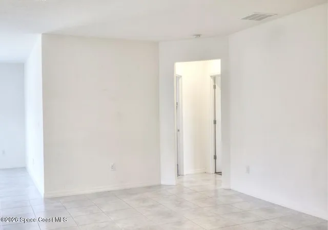 Photo 3 of Single family home for sale at 8975 102nd Avenue, Vero Beach, FL 32967 | MLS# 1070279 | Listing updated on 2026-08-24