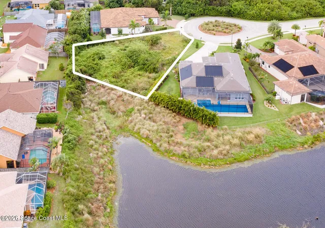 Photo 9 of Sale Pending at 1011 Italia Ct, Melbourne, FL 32940 | MLS# 1082905 | Listing updated on 2026-08-25