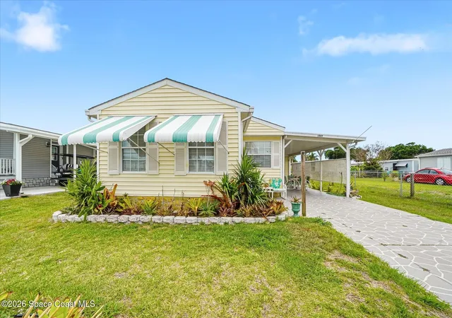 Photo 2 of Sale Pending at 1027 Oriole Cir, Sebastian, FL 32976 | MLS# 1071710 | Listing updated on 2026-08-05