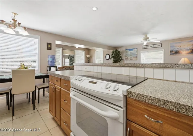 Photo 4 of Sale Pending at 1027 Oriole Cir, Sebastian, FL 32976 | MLS# 1071710 | Listing updated on 2026-08-05