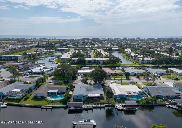 3rd image of 432 Finch Dr, Satellite Beach, FL 32937 | MLS# 1082552