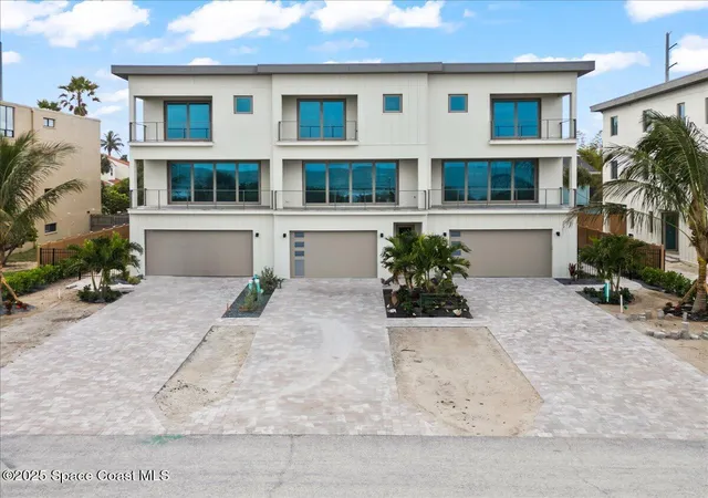 Photo 3 of Townhouse for sale at 1006 Wave Crst Ave, Indialantic, FL 32903 | MLS# 1074407 | Listing updated on 2026-09-15