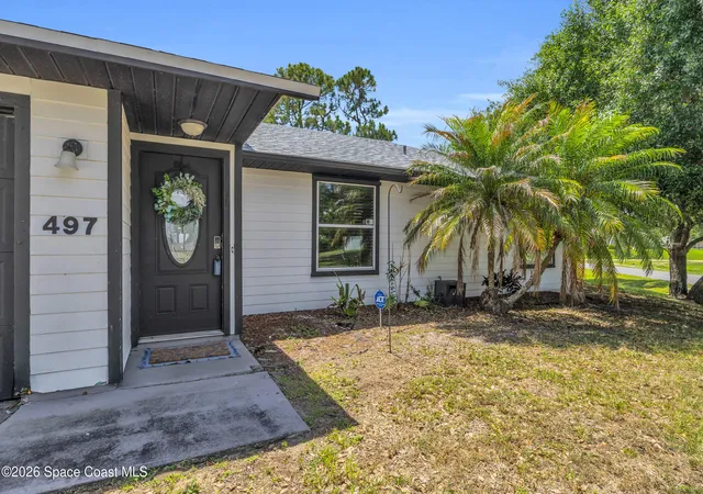Photo 2 of Single family home for sale at 497 Melrose Ln, Sebastian, FL 32958 | MLS# 1075281 | Listing updated on 2026-07-23
