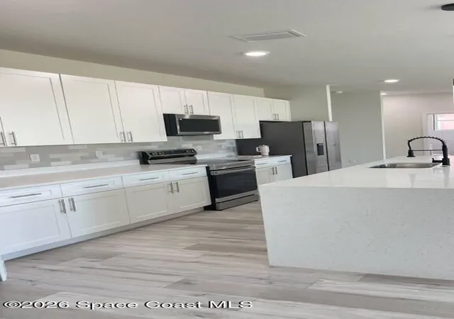 Photo 4 of Sale Pending at 526 Oleander Ln NW, Palm Bay, FL 32907 | MLS# 1077913 | Listing updated on 2026-08-31