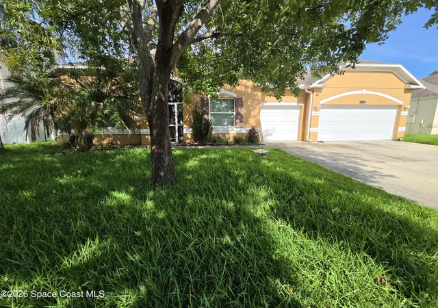 Photo 1 of Single family home for sale at 557 L M Davey Ln, Titusville, FL 32780 | MLS# 1077961 | Listing updated on 2026-08-17