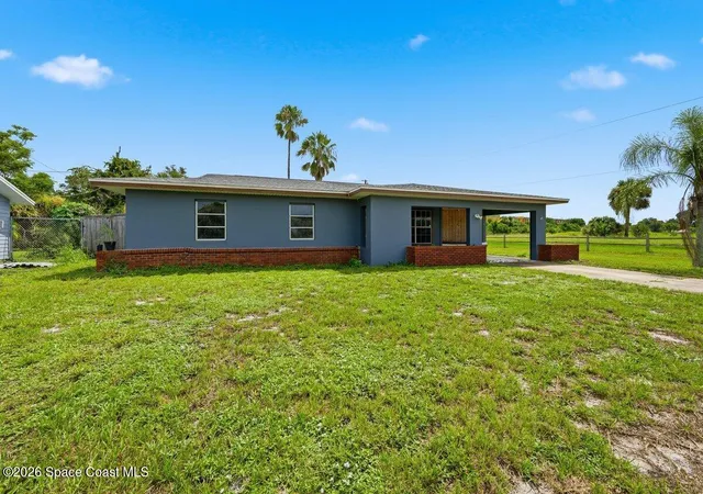 Photo 2 of Single family home for sale at 915 Burn Dr Ne, Palm Bay, FL 32905 | MLS# 1084551 | Listing updated on 2026-09-10