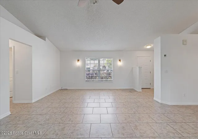 4th image of 816 Hunters Creek Dr, Melbourne, FL 32904 | MLS# 1078496