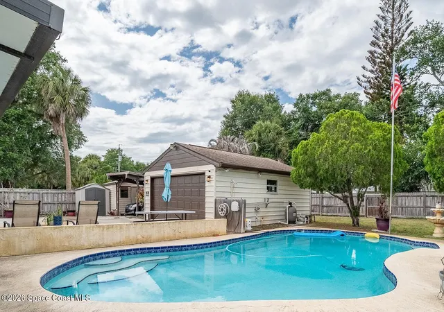 Photo 1 of Single family home for sale at 986 Sarno Rd, Melbourne, FL 32935 | MLS# 1078956 | Listing updated on 2026-09-17