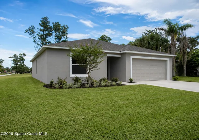 2nd image of 1691 2nd Ave, De Land, FL 32724 | MLS# 1078992