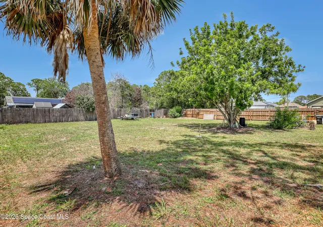 Photo 3 of Sale Pending at 850 Carnival Rd Se, Palm Bay, FL 32909 | MLS# 1085075 | Listing updated on 2026-09-08