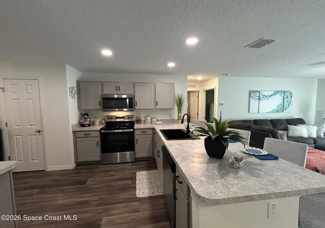 Photo 3 of Single family home for sale at 1014 Hammacher Ave SW, Palm Bay, FL 32908 | MLS# 1080458 | Listing updated on 2026-09-19