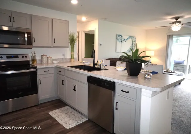 Photo 4 of Single family home for sale at 1014 Hammacher Ave SW, Palm Bay, FL 32908 | MLS# 1080458 | Listing updated on 2026-09-19