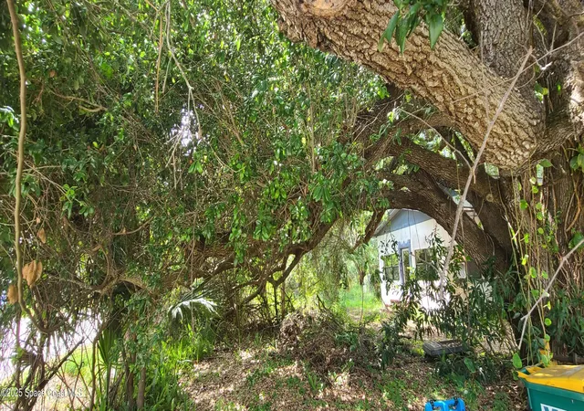 Photo 2 of Single family home for sale at 920 Malabar Rd, Malabar, FL 32950 | MLS# 1082935 | Listing updated on 2026-07-21