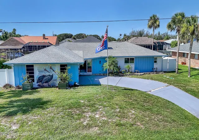 Photo 3 of Single family home for sale at 311 Arrowhead Ln, Melbourne Beach, FL 32951 | MLS# 1081079 | Listing updated on 2026-09-12