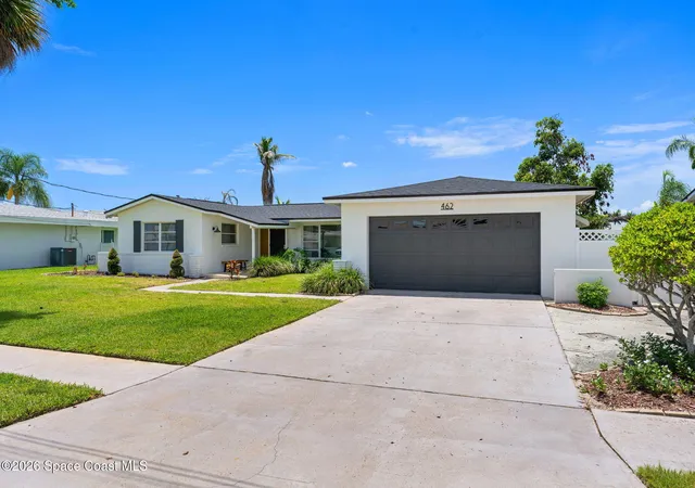 Photo 4 of Sale Pending at 462 Sandpiper Dr, Satellite Beach, FL 32937 | MLS# 1081765 | Listing updated on 2026-09-01