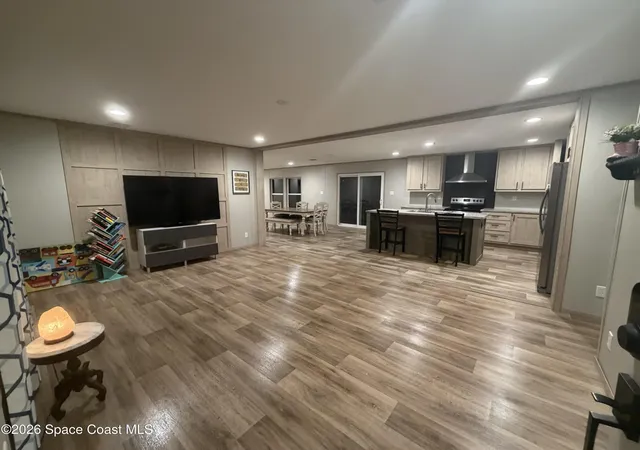Photo 2 of Manufactured home for sale at 107 Tifton St, Interlachen, FL 32148 | MLS# 1083936 | Listing updated on 2026-09-02