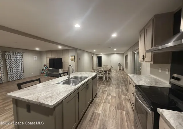 Photo 3 of Manufactured home for sale at 107 Tifton St, Interlachen, FL 32148 | MLS# 1083936 | Listing updated on 2026-09-02