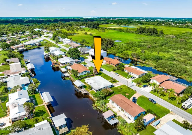 Photo 3 of Single family home for sale at 824 Mallard Rd, Cocoa, FL 32926 | MLS# 1082042 | Listing updated on 2026-09-10