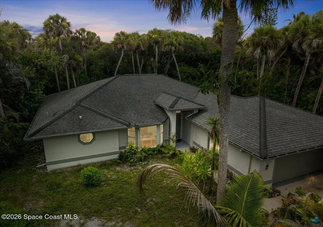 Photo 1 of Single family home for sale at 113 River Oaks Rd, Melbourne Beach, FL 32951 | MLS# 1082216 | Listing updated on 2026-09-18