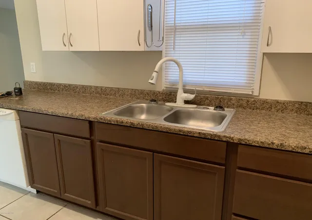 4th image of 301 Crown Blvd, Melbourne, FL 32901 | MLS# 1082422