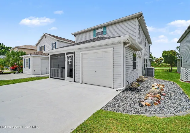 Photo 3 of Single family home for sale at 779 Plantation Dr, Titusville, FL 32780 | MLS# 1082570 | Listing updated on 2026-07-20