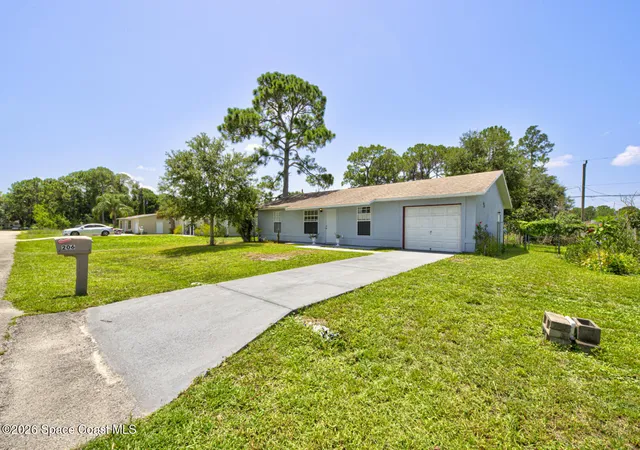 Photo 3 of Single family home for sale at 206 San Luis St SW, Palm Bay, FL 32908 | MLS# 1082582 | Listing updated on 2026-08-28