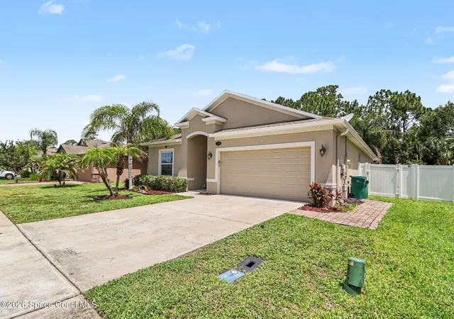 Photo 3 of Single family home for sale at 5254 Brilliance Cir, Cocoa, FL 32926 | MLS# 1082579 | Listing updated on 2026-09-15