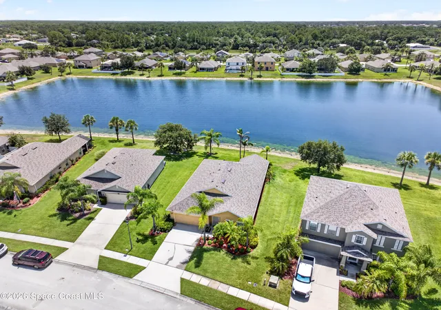 Photo 3 of Single family home for sale at 2247 Snapdragon Dr Nw, Palm Bay, FL 32907 | MLS# 1082631 | Listing updated on 2026-10-06